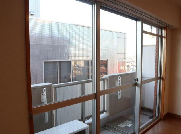関マンションのバルコニー