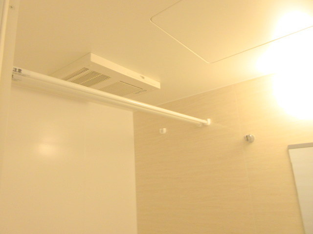 ルミエールメゾン千駄木の収納|まいばすけっと田端動坂店