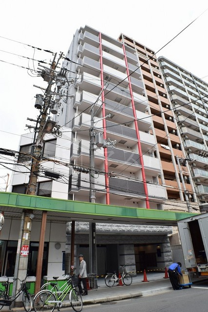 フォーチュン心斎橋イーストの外観|高級感の漂う外観です。