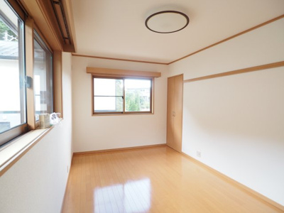 【洋室】 | 中古戸建　小倉寺稲荷田 | ★内覧予約でブランド米2kg★
