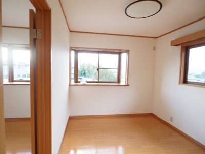 【洋室】 | 中古戸建　小倉寺稲荷田 | ★内覧予約でブランド米2kg★