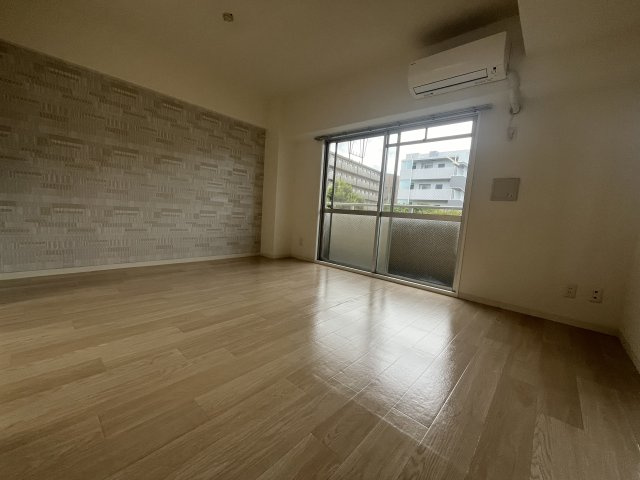 ※代表的な内装写真を掲載しております。
