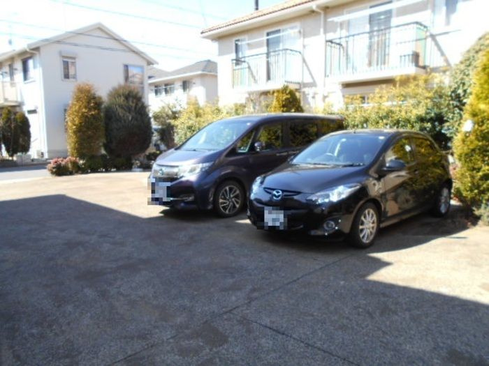 セブンオークス　A・B・C・D・E・F・Gの駐車場