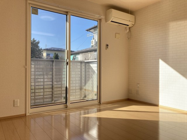 D-room﨔　B棟の居間・リビング|別室写真