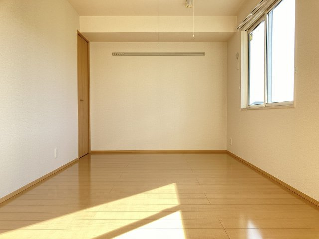 D-room﨔　B棟の洋室|別室写真