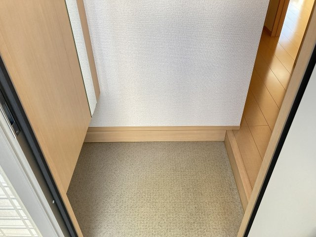D-room﨔　B棟の玄関|別室写真
