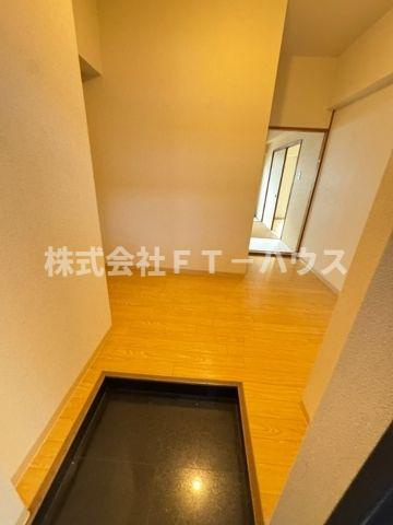 アンダルシア市川(A-025)の玄関