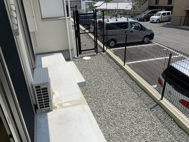 NLC豊中グリーンプレイスのバルコニー