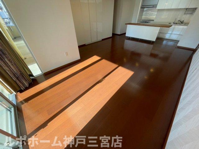 トア山手ザ・神戸タワーの居間・リビング