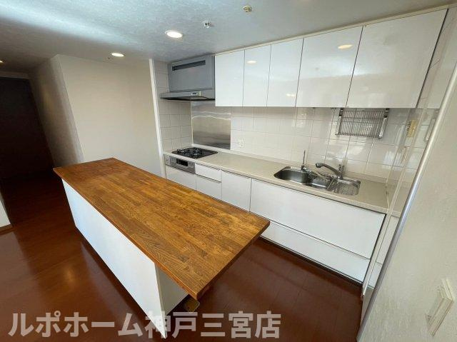 トア山手ザ・神戸タワーのキッチン
