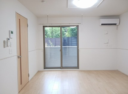 ヴューテラスの居間・リビング