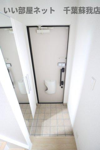 レモンハウスⅡの玄関|ゆったりとした玄関です
