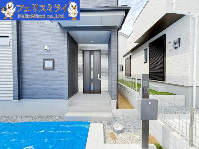 全１１１棟　北須磨タウン　I-７号棟の玄関|◎本日ご見学可能です♪
◎当社限定！ご成約特典キャンペーン実施中♪
◎住宅ローンに自信有♪
◎地元スタッフが対応致します♪