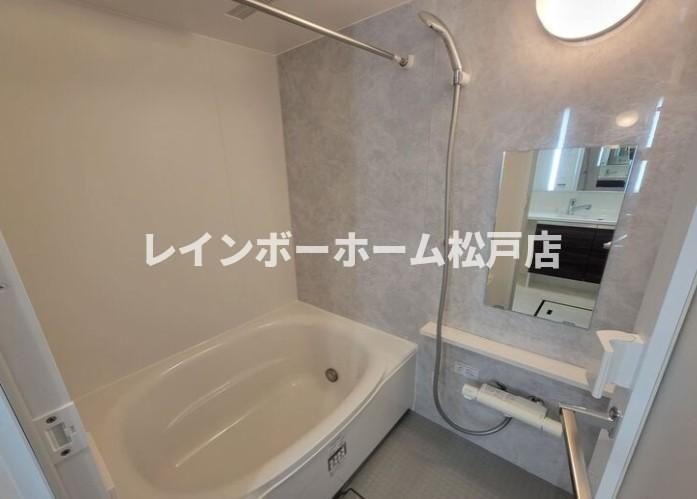 特典：仲介手数料が50％OFFです‼の浴室|コンパクトで使いやすいお風呂です
