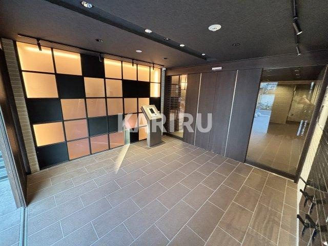 Alivis野田阪神のロビー