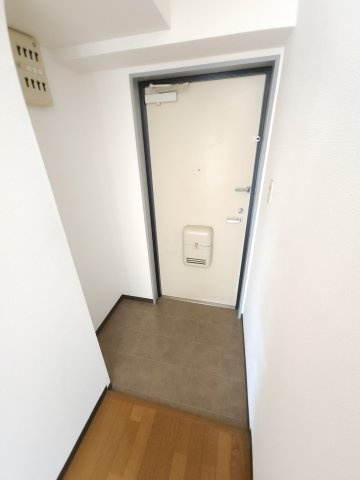 【玄関】