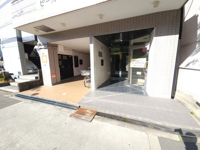 【エントランス】