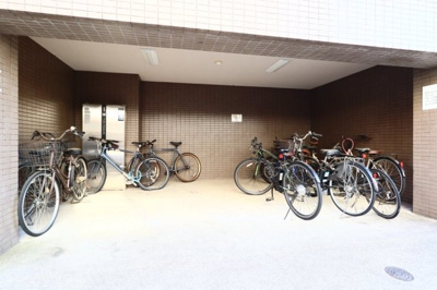 【その他共用部分】 | ルーブル三軒茶屋Ⅱ | 駐輪場