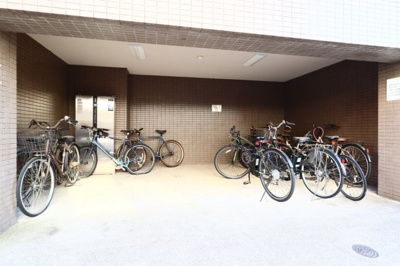 【その他共用部分】 | ルーブル三軒茶屋Ⅱ | 駐輪場