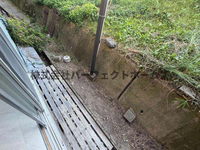 招提南町テラスハウスの設備|屋根付スペース
