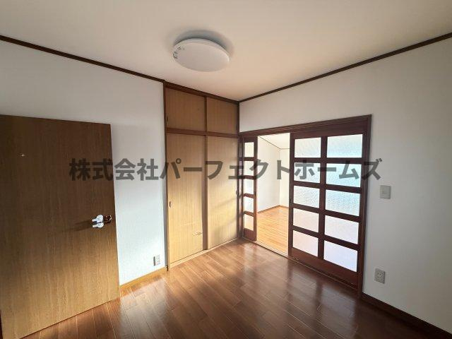 招提南町テラスハウスの和室|和室です