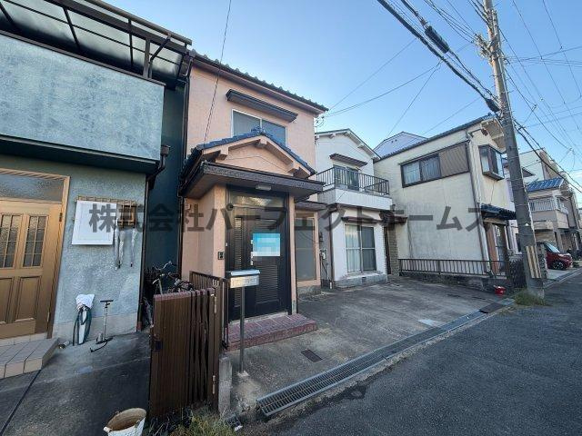 招提南町テラスハウスの周辺