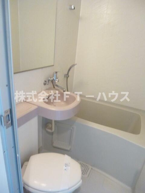 アーバンコート南行徳の浴室