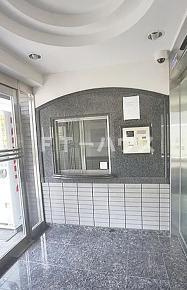 アーバンコート南行徳のエントランス