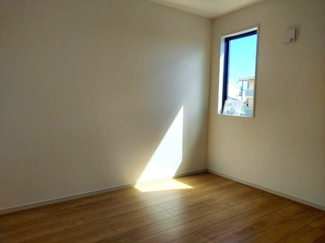宝塚市売布1丁目新築一戸建の洋室|2階洋室約6帖