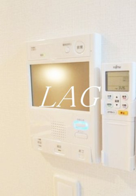 【セキュリティ】 | レアライズ立川AZ | モニター付きインターフォンです。