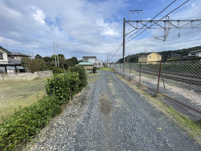 【前面道路含む現地写真】 | 桜川市岩瀬70坪売地