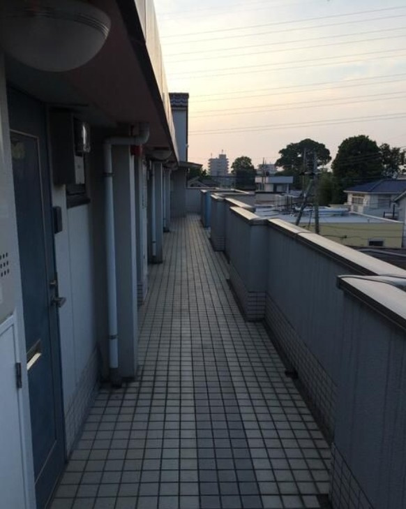Ｉ．ＴＥＲＲＡＣＥのロビー