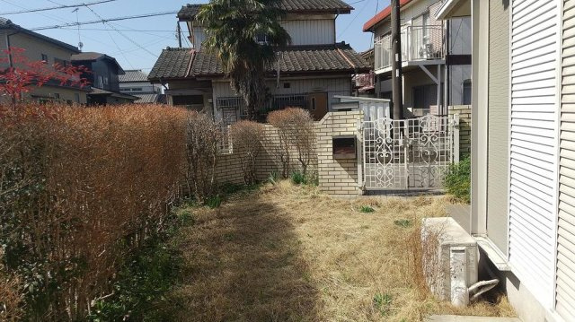 小山市横倉新田　中古戸建の庭