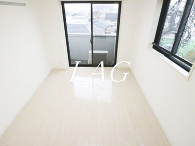 【居間・リビング】 | ル・リオン板橋プレミアムコート | 洋室のお部屋です。
