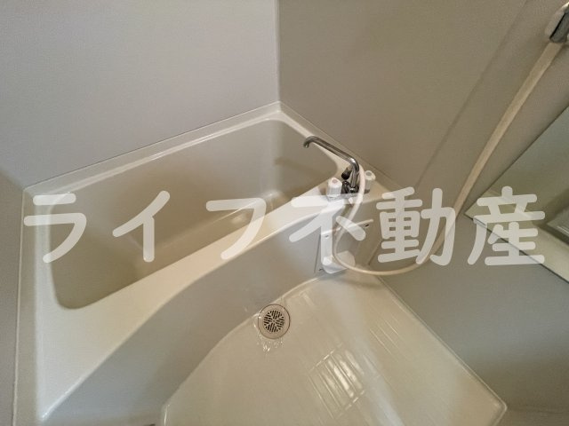 フィオレ源氏ヶ丘の浴室|きれいなお風呂です