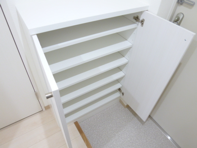 リオアルデ追分の収納