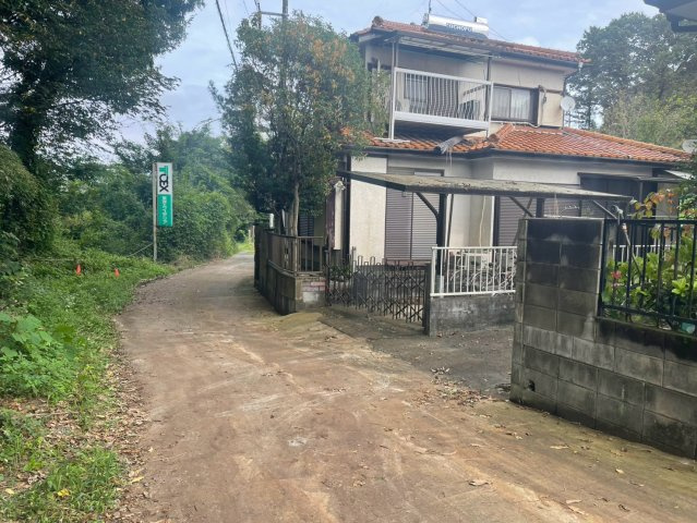 -三丁目不動産-　寄居町富田　売土地の周辺