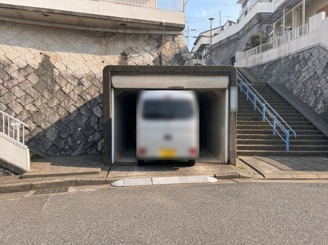 明石市大久保町緑が丘戸建の駐車場
