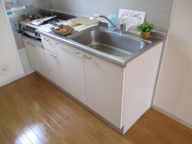 ドルフ城所Ⅲのキッチン