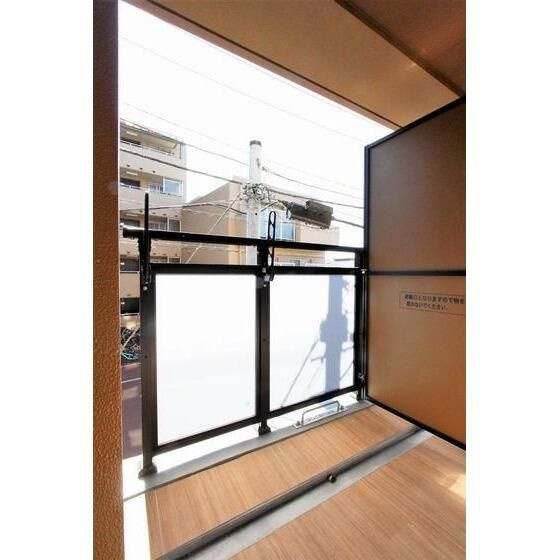 Ｇａｔｅ１２７のバルコニー