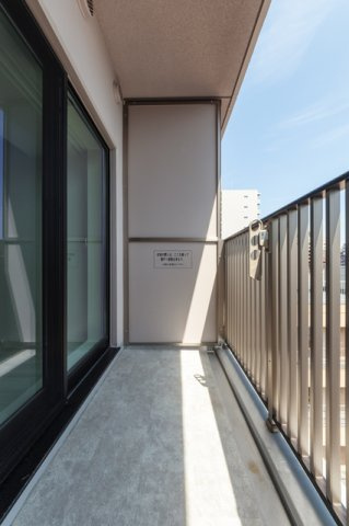 パークアクシス横浜伊勢佐木町通りのバルコニー|※写真は同タイプ住戸です。