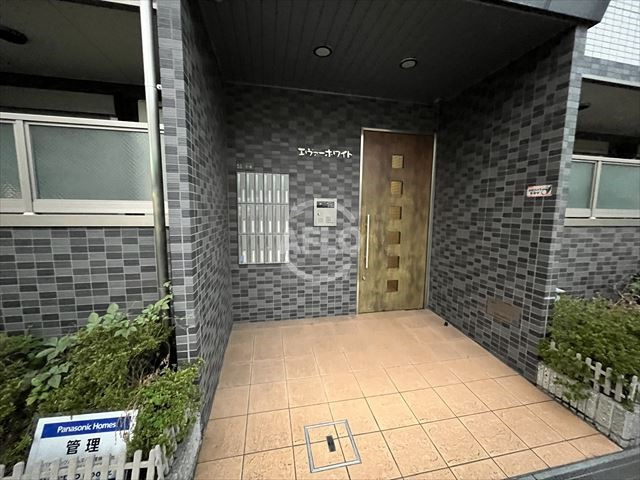 エヴァーホワイトのエントランス|エヴァーホワイト　エントランス