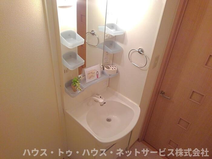 エテルナーレの洗面所