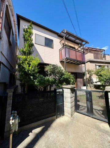 山下町3丁目の外観|お子さまと一緒に家庭菜園ができるお庭♪毎年収穫が楽しみです！
