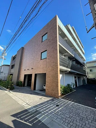 クレヴィスタ板橋本蓮沼の外観