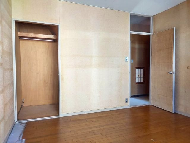 宝塚市逆瀬台6丁目テラスハウスの洋室|2階洋室約7.5帖