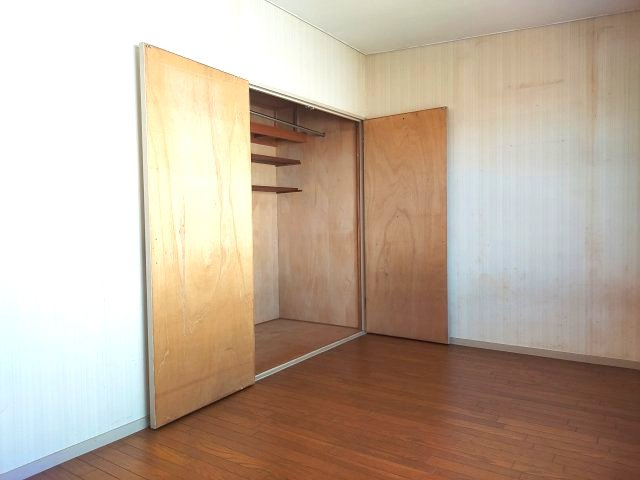 宝塚市逆瀬台6丁目テラスハウスの洋室|3階洋室約7.5帖