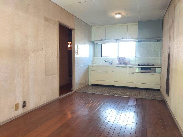 宝塚市逆瀬台6丁目テラスハウスの居間・リビング