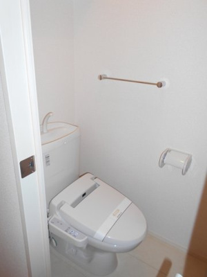 【トイレ】 | プランドール ガーデン | 別のお部屋の写真です