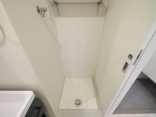 セレニテ谷町四丁目アリエの洗面所